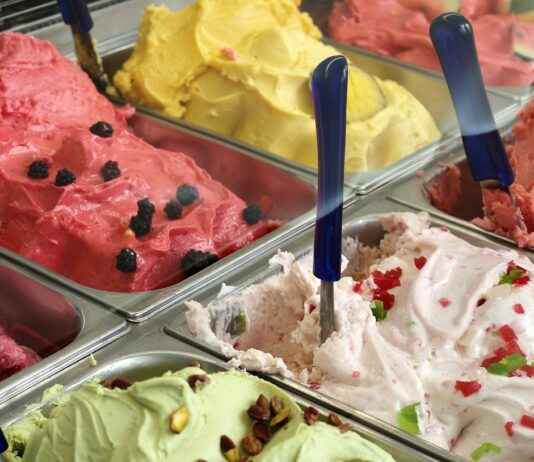 Küçük Detaylarla Yatak Odanızda Büyük Değişimler Yaratın Küçük Detaylarla Yatak Odanızda Büyük Değişimler Yaratın