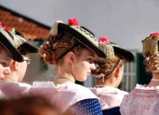 Nevresim Takımı Alırken Nelere Dikkat Etmelisiniz? Nevresim Takımı Alırken Nelere Dikkat Etmelisiniz?