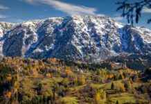 Nevresimlerin Renklerinin Solmasını Önlemenin Yolları Nevresimlerin Renklerinin Solmasını Önlemenin Yolları