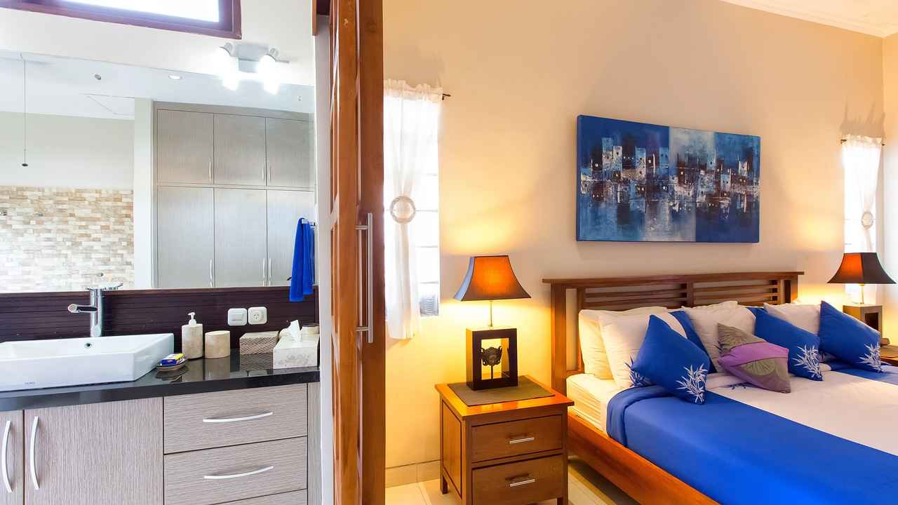 5. Incorporating Soft Colors in Bedroom Decor